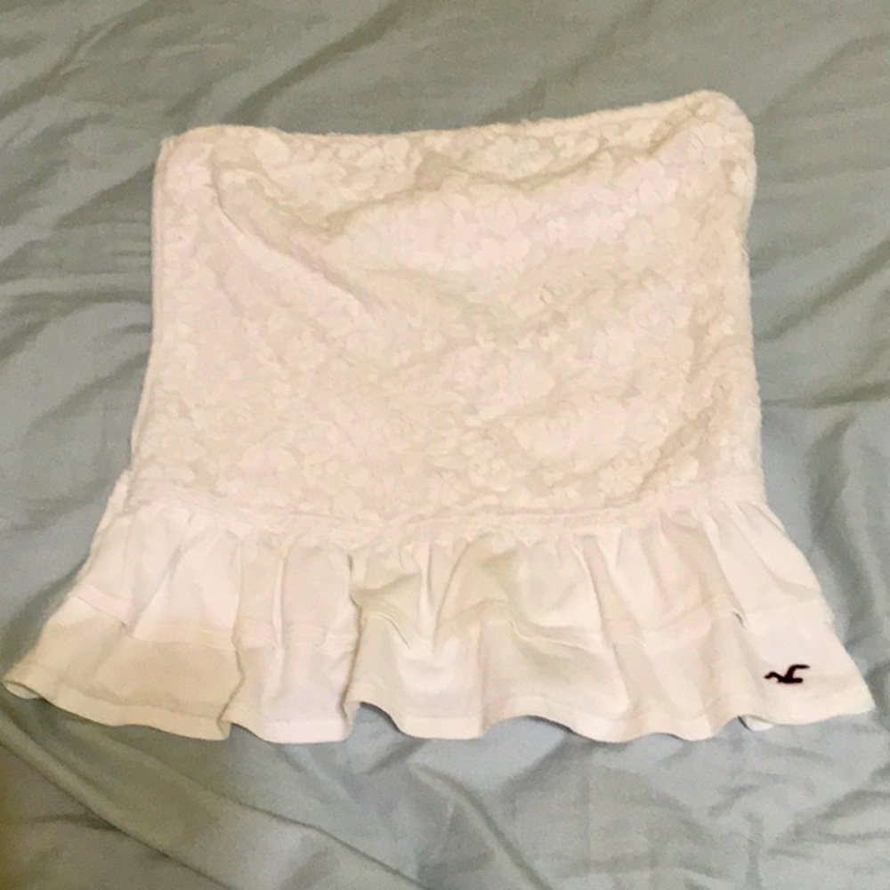 Hollister top